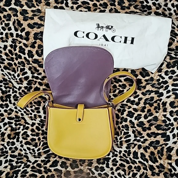 Coach 1941 yellow crossbody - Picture 5 of 9